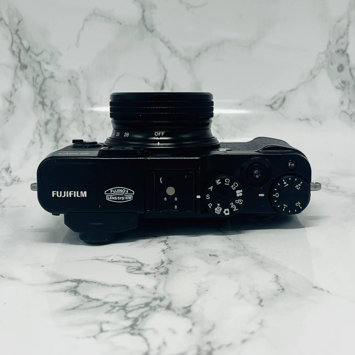 ジャンク】FUJIFILM X20 AU0182023-日本代購代Bid第一推介「Funbid」
