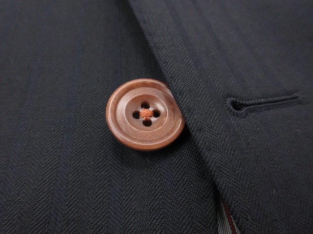 注目 (メンズ) スーツ シングル3ボタン段返り tailor】 azabu 【麻布