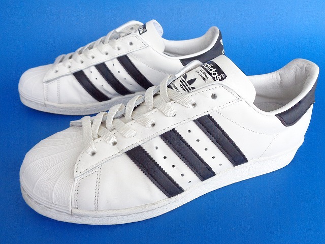 12927■美品 21年製 adidas superstar 82 アディダス スーパースター ビンテージ 80 白 黒 27.5 cm GY7037_画像1