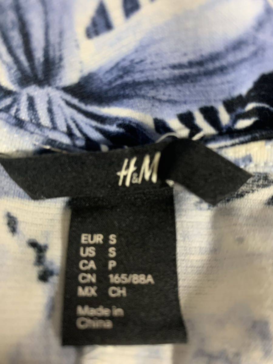 H&M H and M One-piece спина Cross 