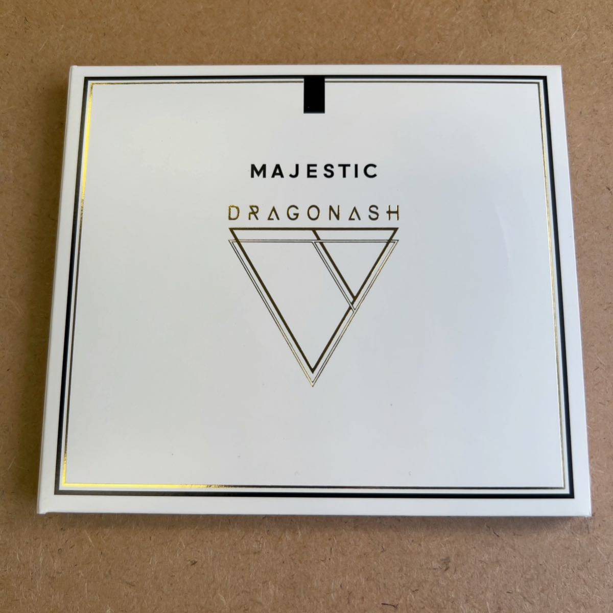 送料無料☆Dragon Ash『MAJESTIC』初回限定盤CD＋DVD57分収録☆美品☆アルバム☆ドラゴンアッシュ☆降谷建志☆317_画像1