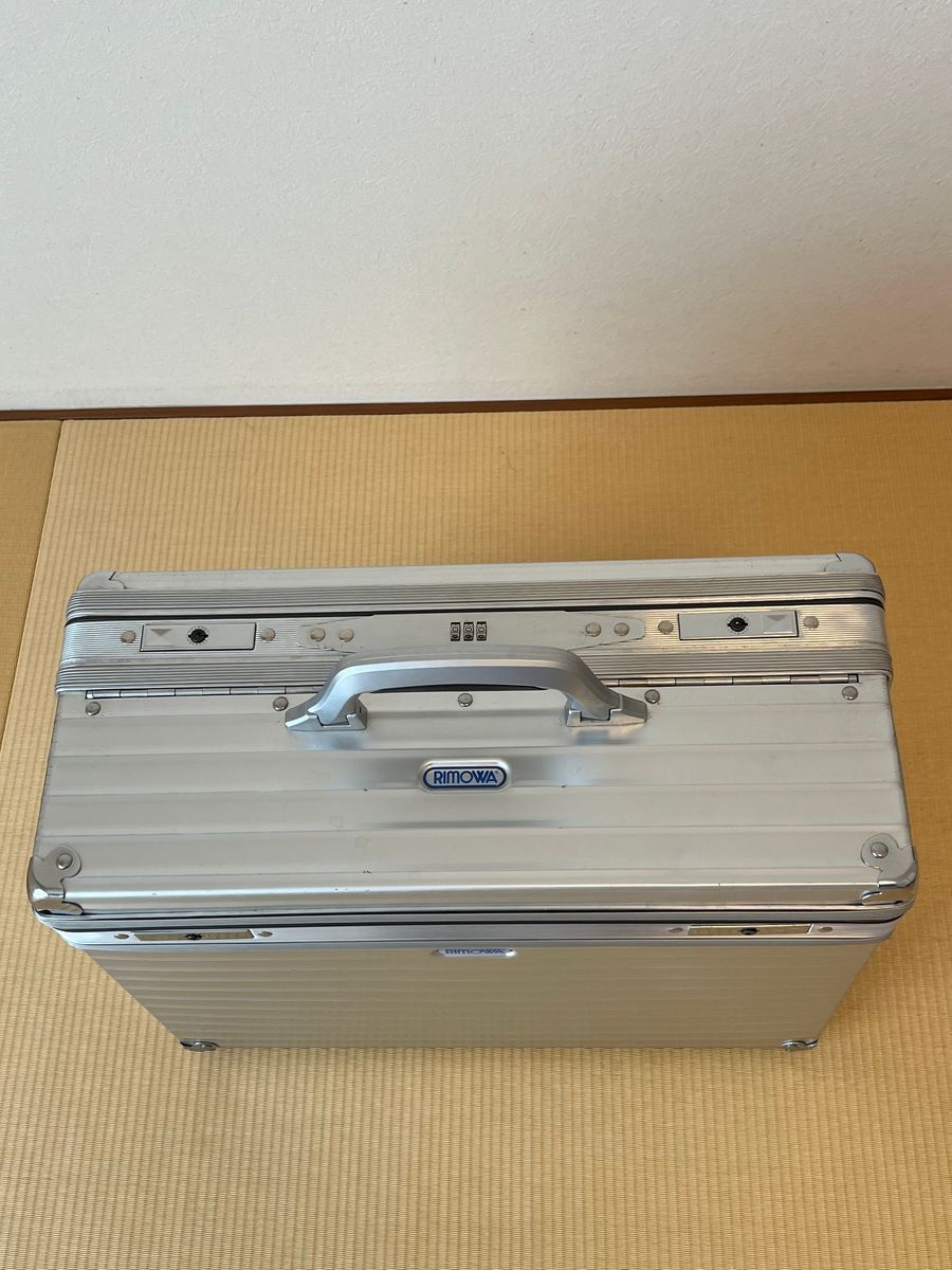 RIMOWA リモワ 907 20『トパーズ』コンビ・パイロットケース RIMOWA リモワ 907 20『トパーズ』コンビ・パイロットケース