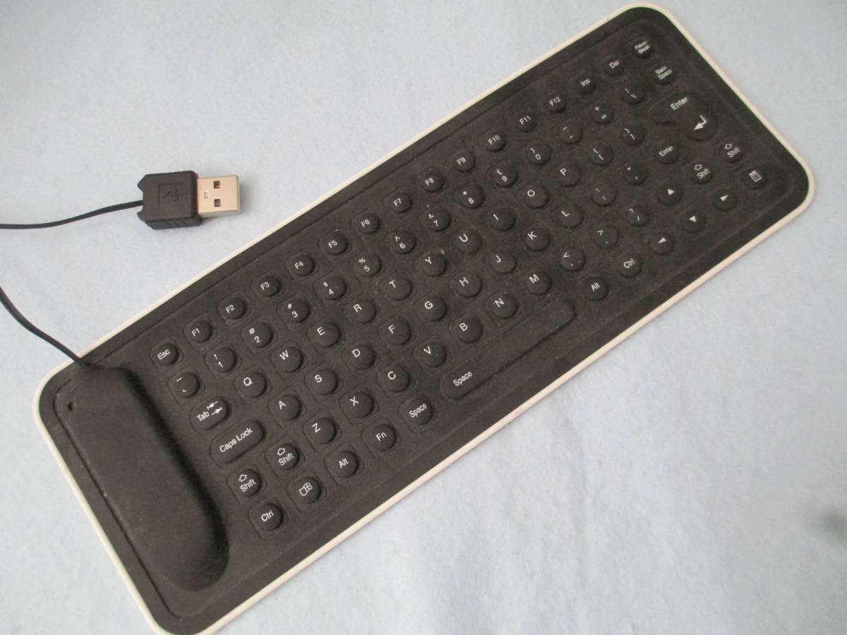 ＜NB＞携帯用USBフレキシブル超小型キーボード（黒）_画像1