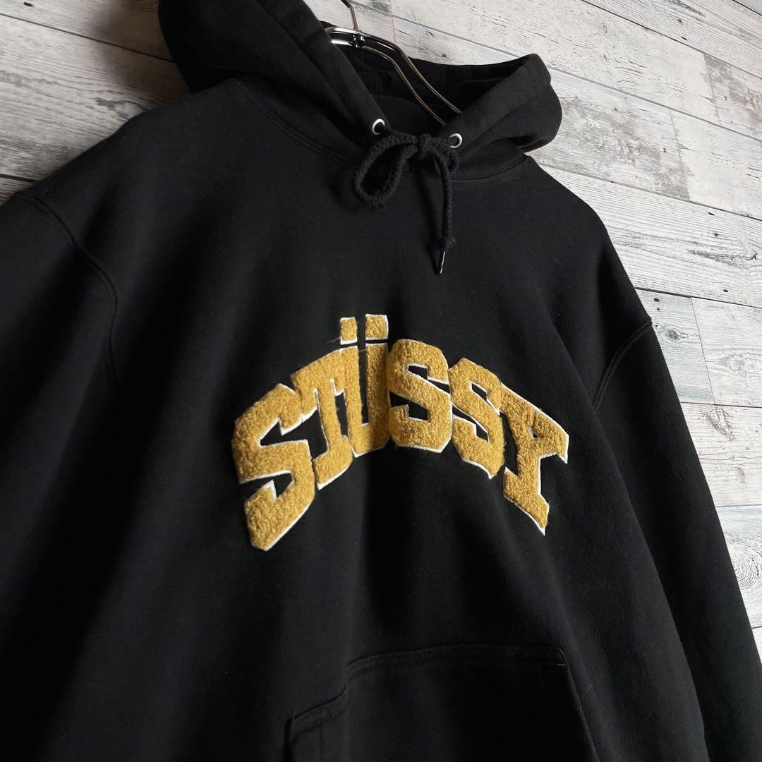 人気】stussy ステューシー☆アーチ刺繍ロゴ スウェットパーカー 黒 L-