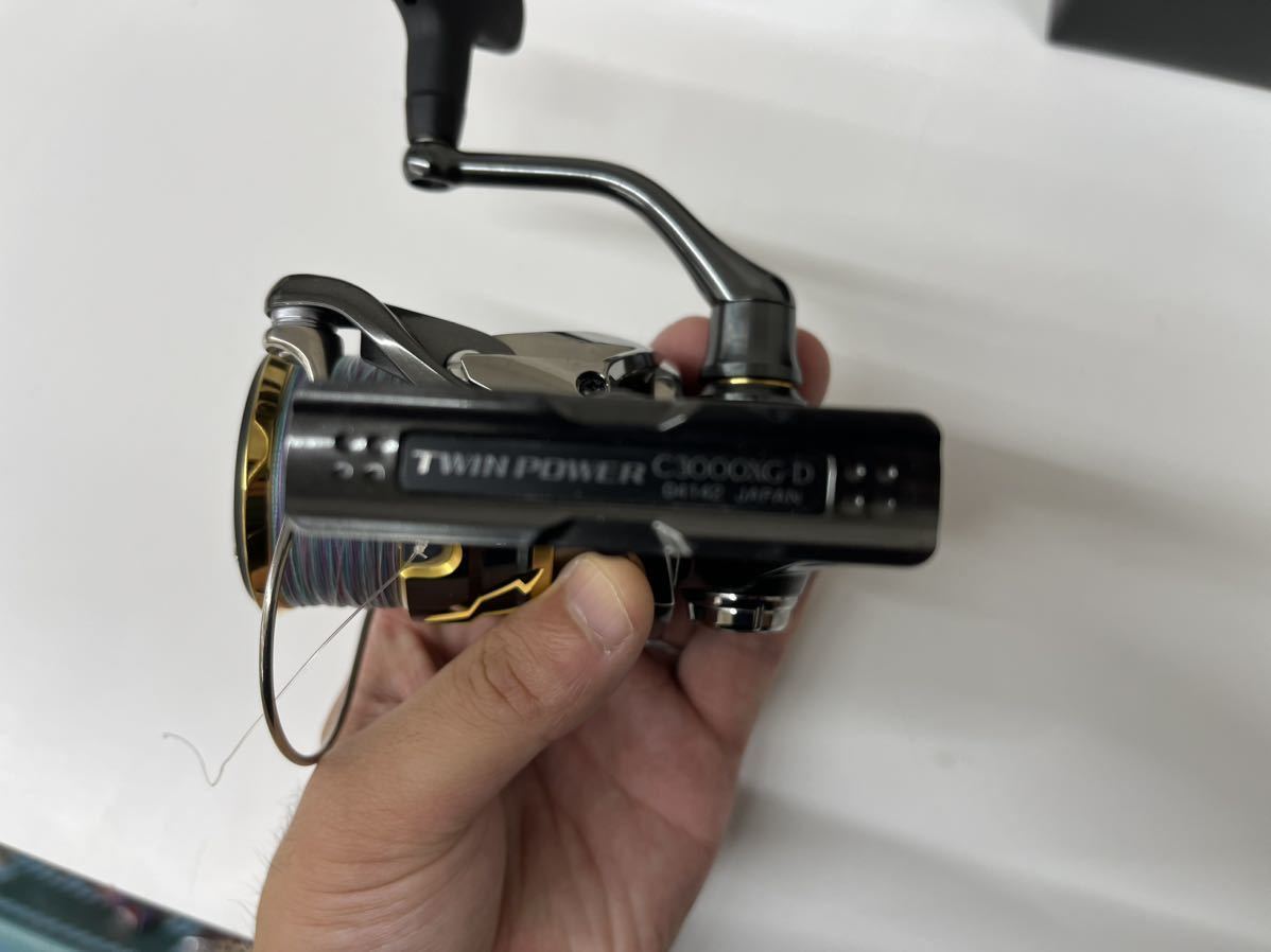 シマノ 20ツインパワーC3000XG(美品・純正替えスプール付き)(シマノ