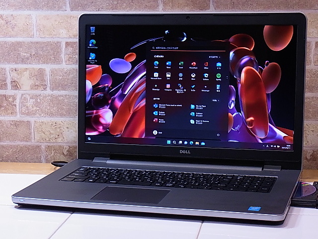 □17.3大画面□SSD2TB□メモリ20GB□5世代Core i7□DVD-RW□HDカメラ