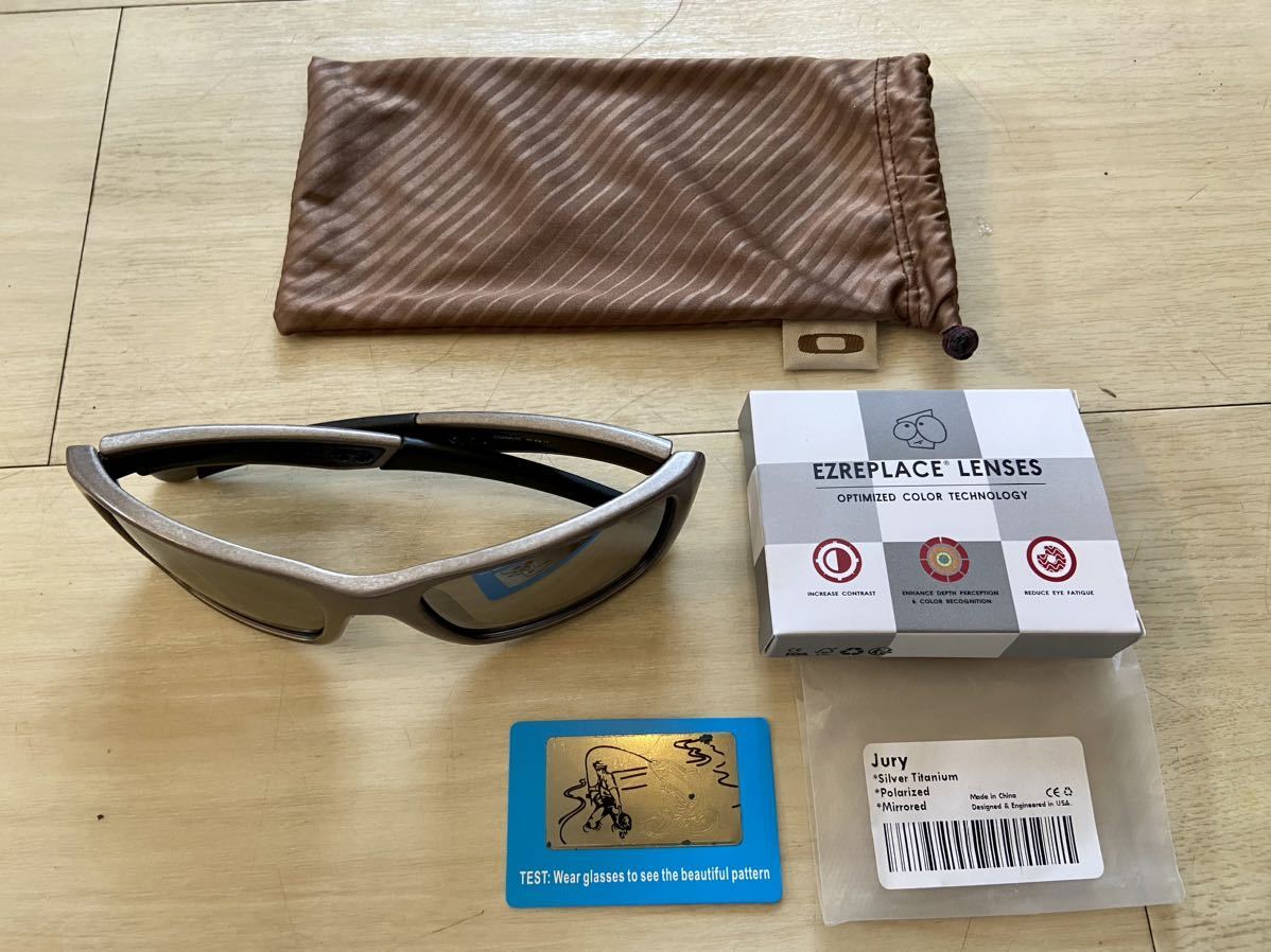 OAKLEY JURY Distressed silver アルミニウム合金フレーム 中古美品新品社外偏光レンズ ノーズシリコンシール新品 廃盤モデル_画像9