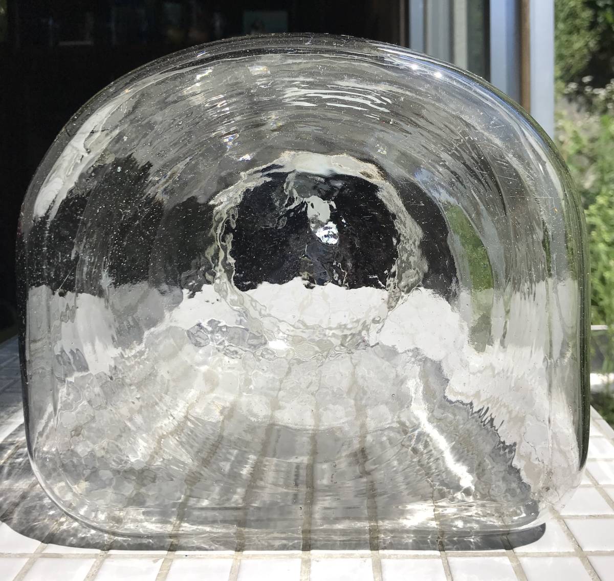 新作ウエア かまぼこ型 蓋付き】駄菓子瓶 幅22奥20高28cm アルミ蓋 気泡入り 工芸ガラス