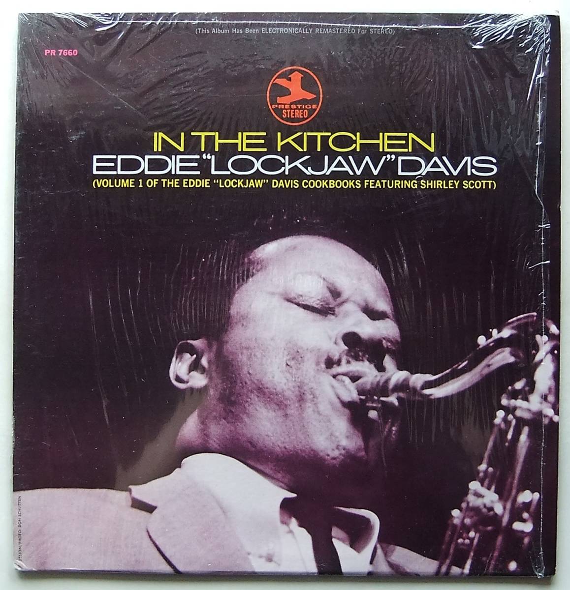 ◆ EDDIE LOCKJAW DAVIS / In The Kitchen ◆ Prestige PRST 7660 (blue:VAN GELDER) ◆ V