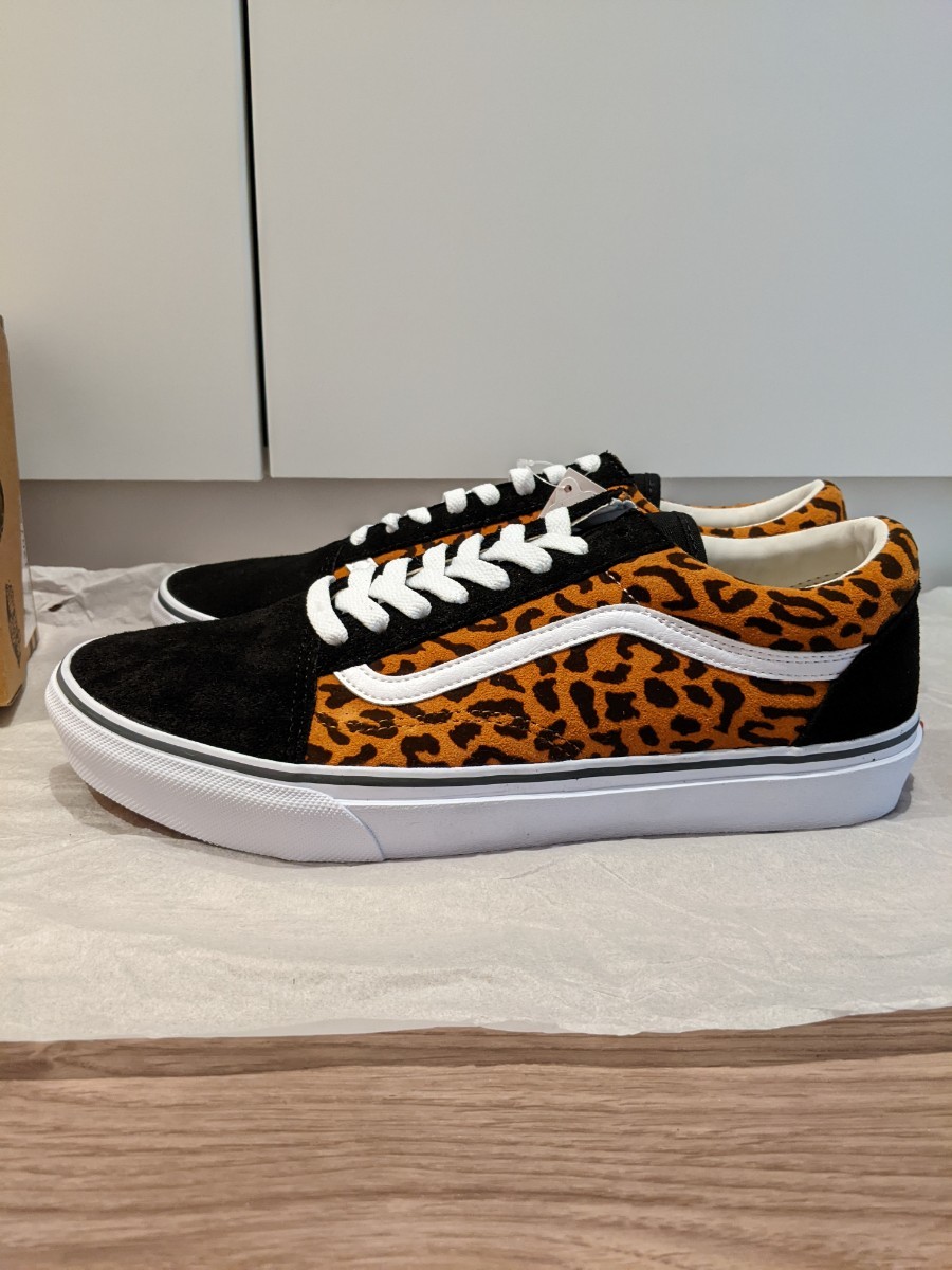 新品 VANS オールドスクール スエード OLD SKOOL 未使用 ヒョウ柄 28cm_画像2