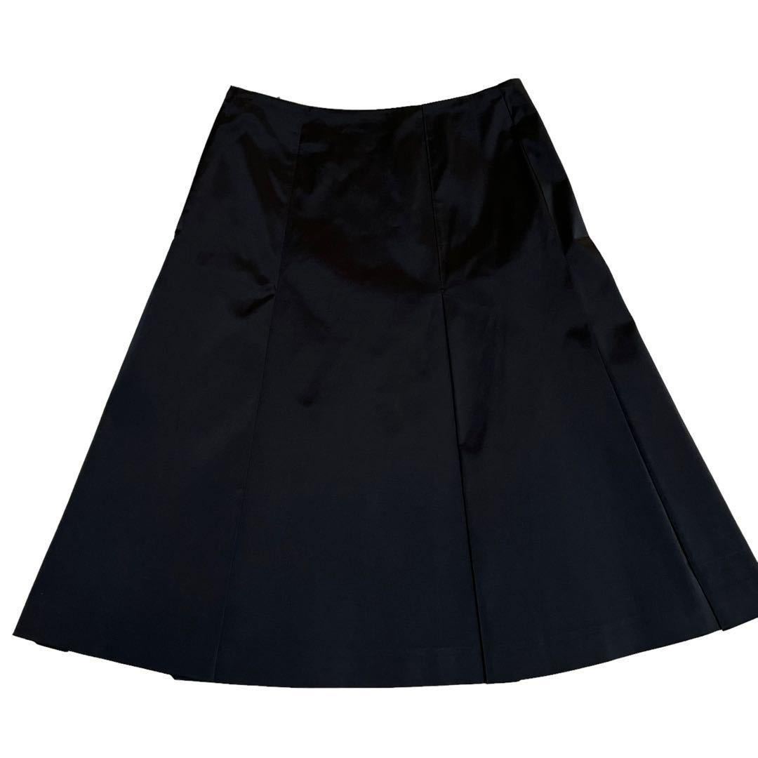 美品　ANAYI アナイ サテンスカート タック&フレア 膝丈　光沢　黒　ブラック　日本製　サイズ36_画像6