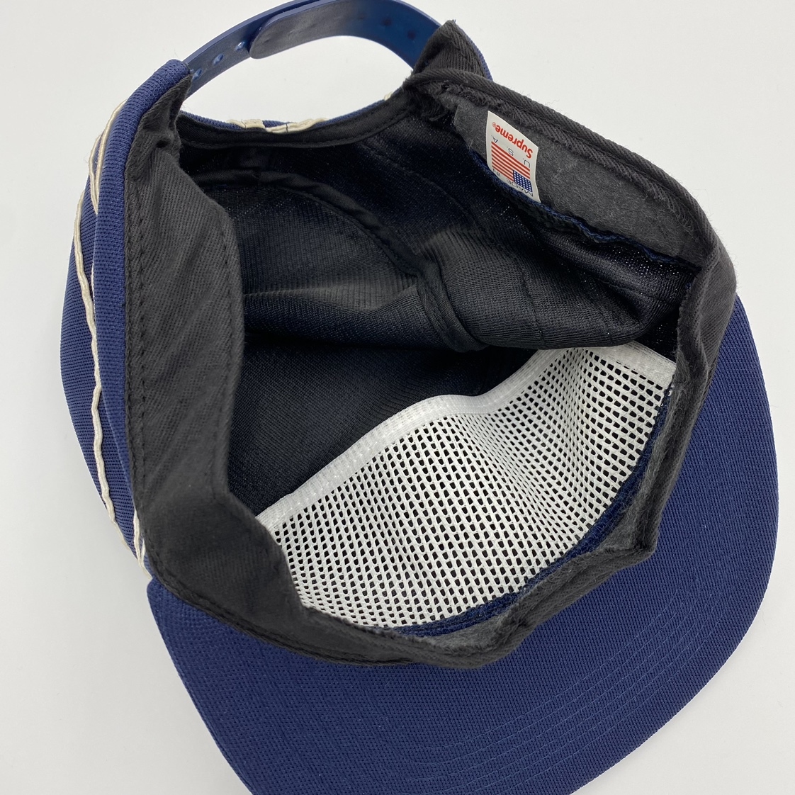 最旬ダウン 【美品】supreme キャップ キャップ - www