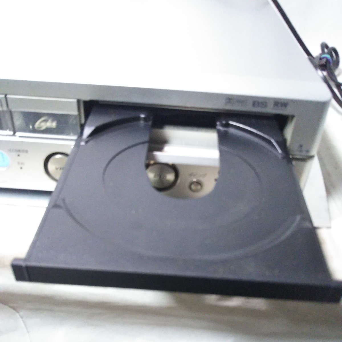 送料無料(BM2153)SHARP シャープ HDD DVD ビデオ一体型レコーダー VHS
