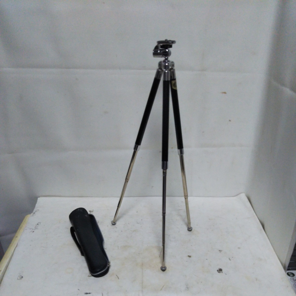 送料無料(2M2211)HAKUBA TRIPOD 三脚 カメラ ハクバ 中古・現状 送料無料(2M2211)HAKUBA TRIPOD 三脚 カメラ ハクバ 中古・現状