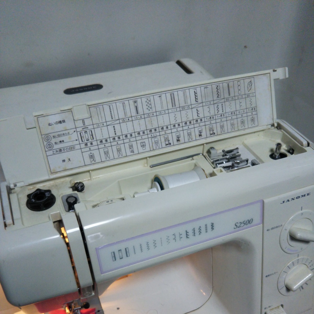 送料無料(２M2377)JANOME　ミシン　ジャノメ　MODEL　７５０_画像3