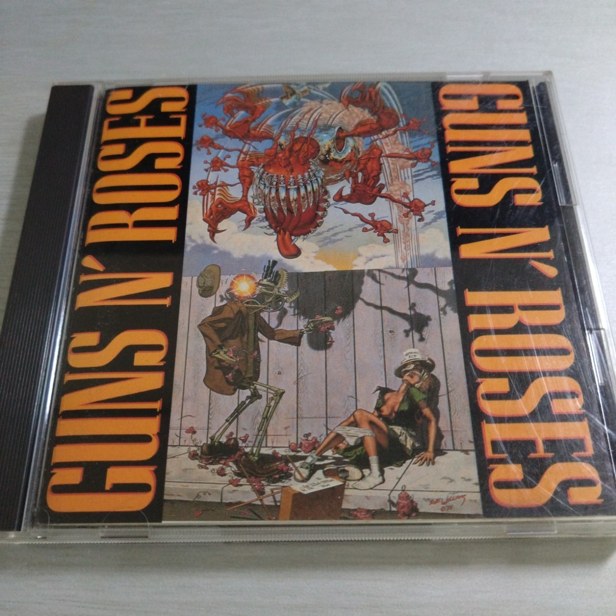  records out of production gun z* and * low zez live *f rom * The * Jean gruGUNS N\'ROSES