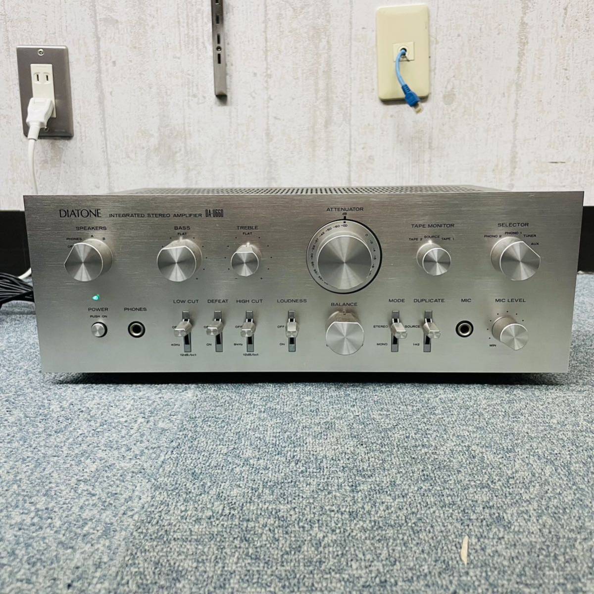 Yahoo!オークション - DIATONE DA-U660 プリメインアンプ アンプ Yahoo!オークション - DIATONE DA-U660 プリメインアンプ アンプ