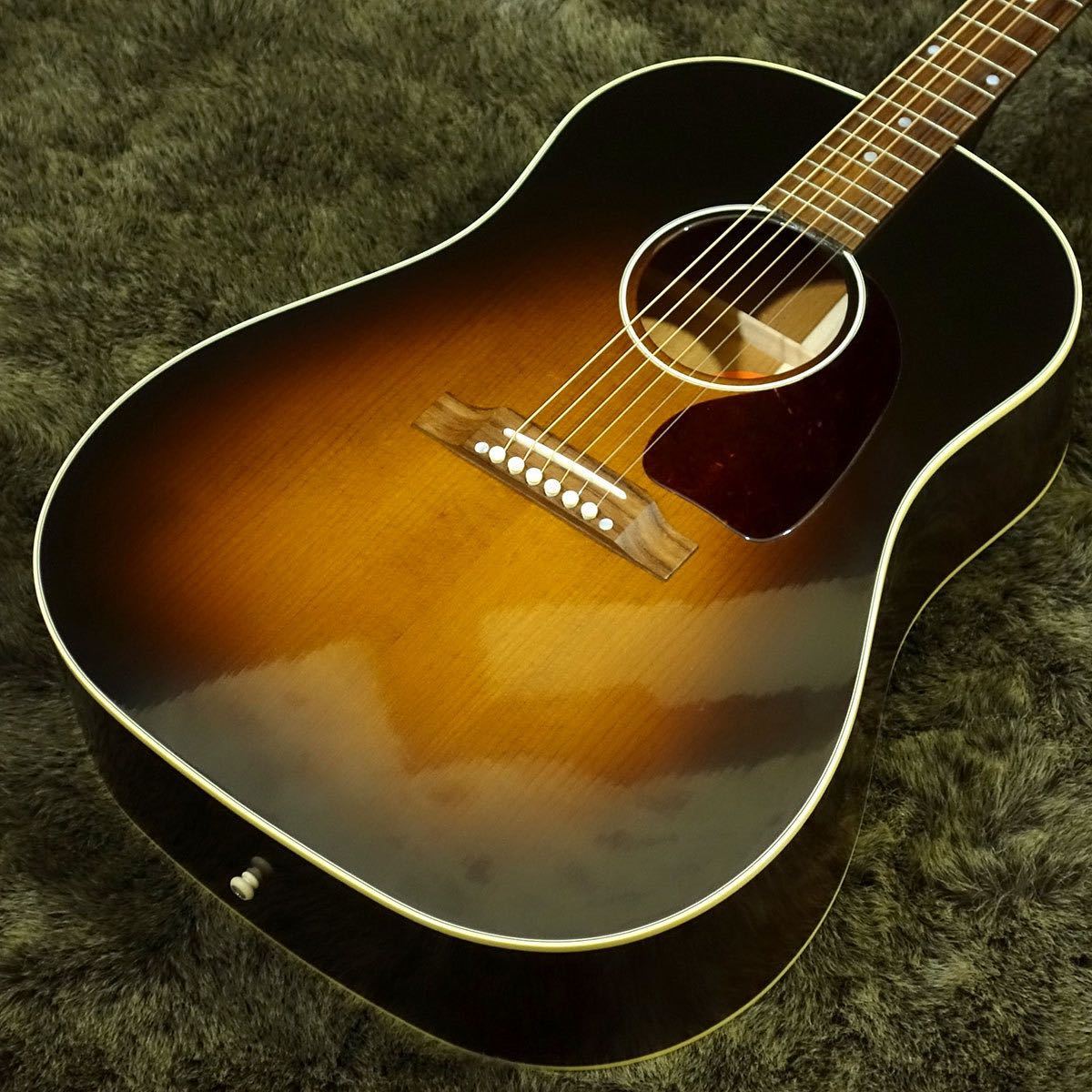 Gibson J-45 Vintage アディロンダック レッド・スプルース サマリー