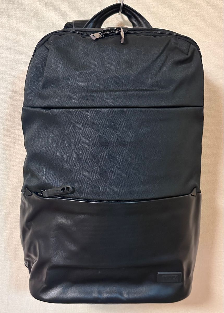 訳あり】TUMI TAHOE 『エルウッド』バックパック|Yahoo!フリマ(旧