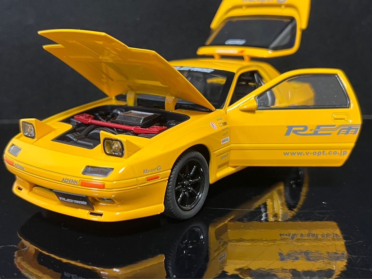 マツダ RX-7 FC mazda 1/24 ミニカー H142 イエロー