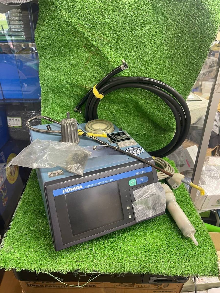 0B8475 HORIBA Hori ba automobile exhaust gas measuring instrument exhaust gas tester MEXA-324J0