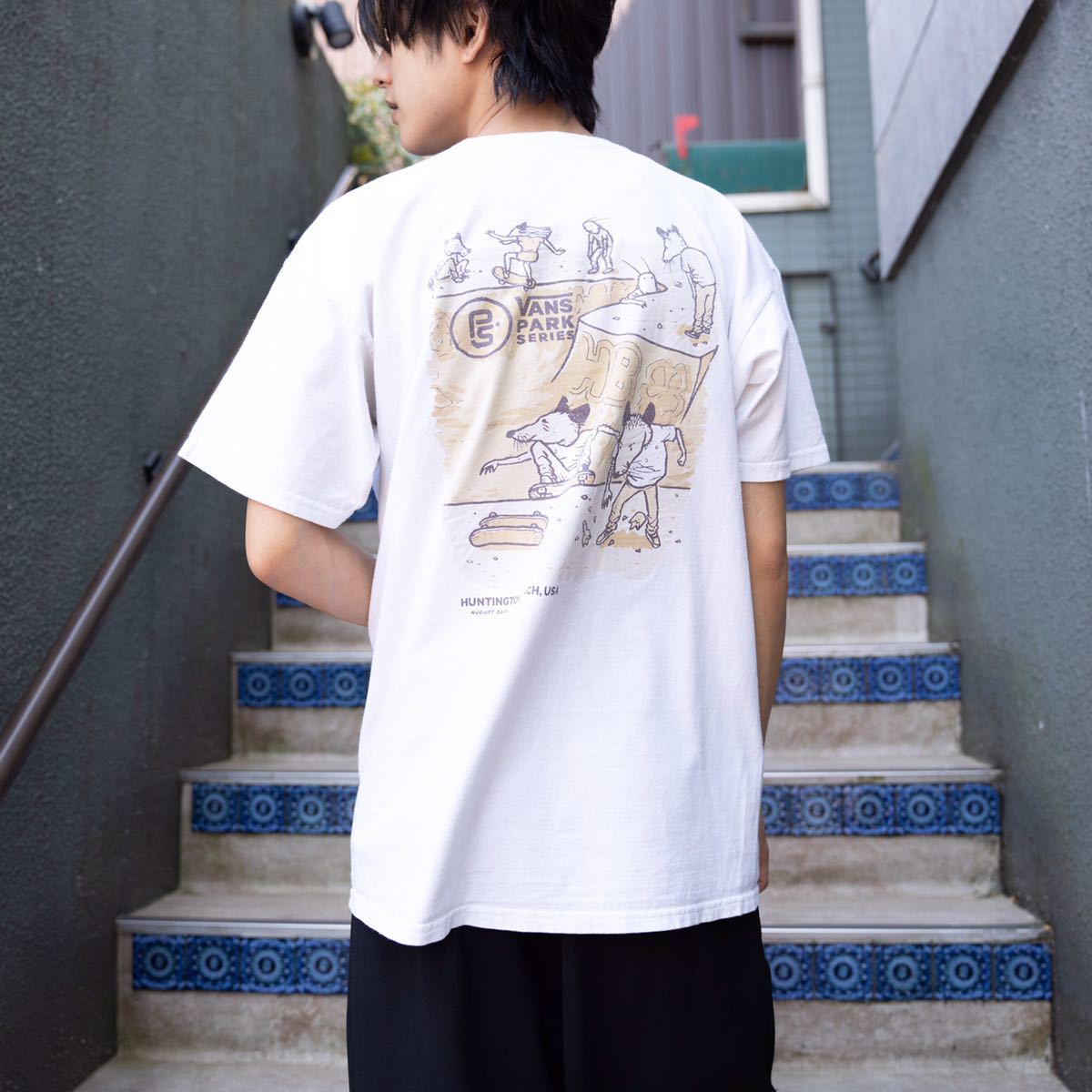 USA VINTAGE VANS mouse ON SKATEBOARD PRINT DESIGN T SHIRT/アメリカ