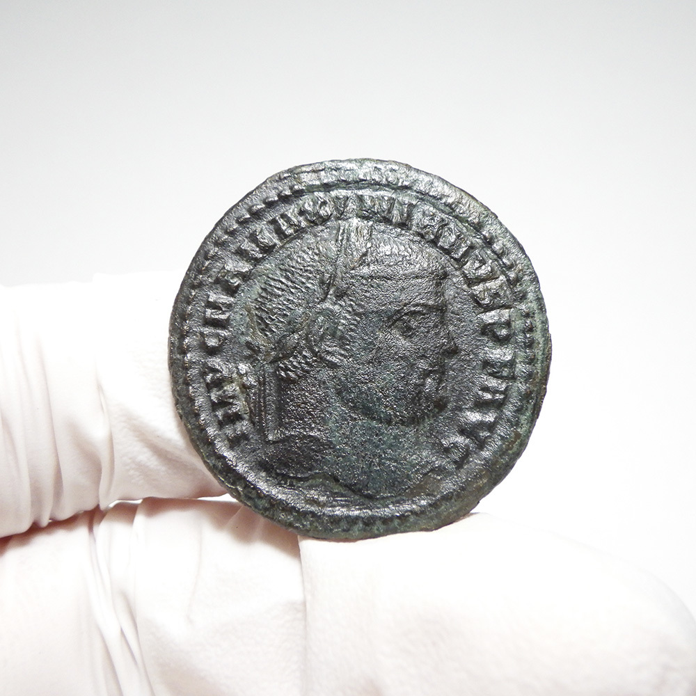【古代ローマコイン】Maximian（マクシミアヌス）クリーニング済 ブロンズコイン 銅貨 フォリス(HsBWCXbQz7)_画像3
