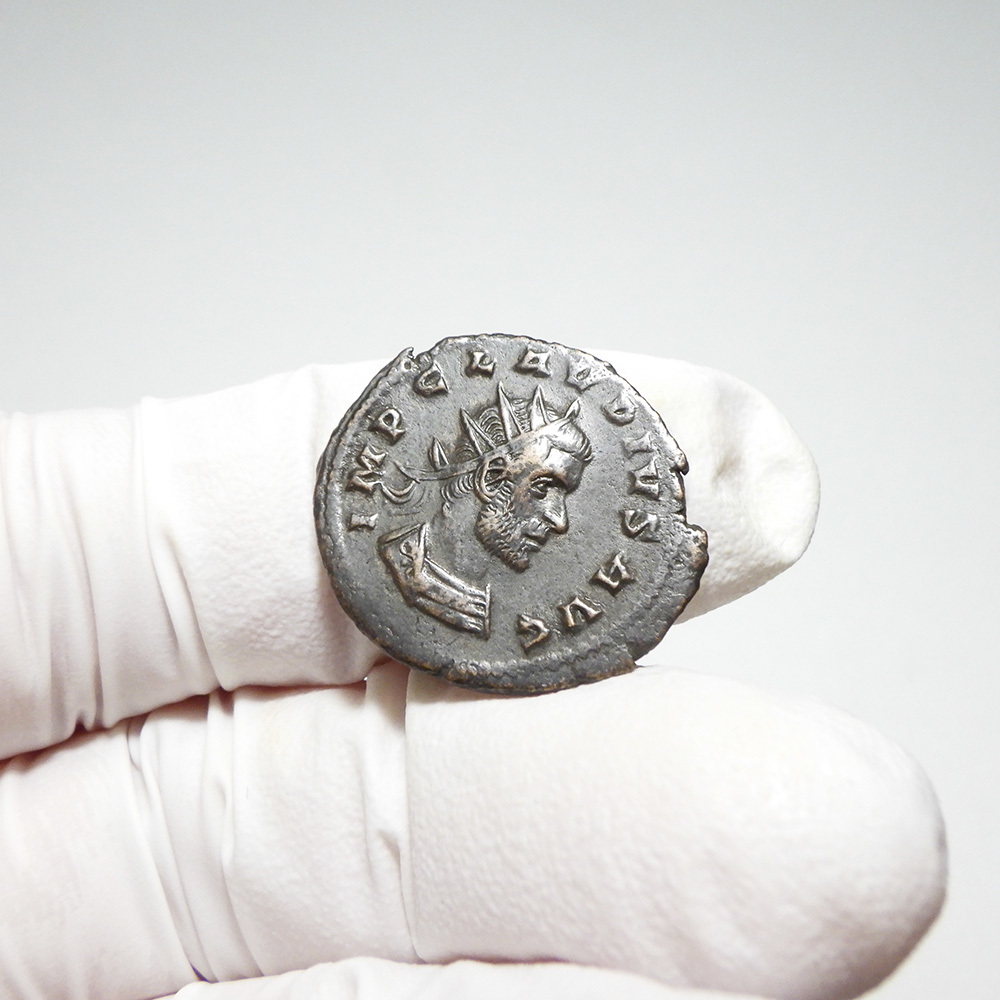 【古代ローマコイン】Claudius II（クラウディウス・ゴティクス）クリーニング済 ブロンズコイン 銅貨 アントニニアヌス(2br5kxj2dB)_画像3