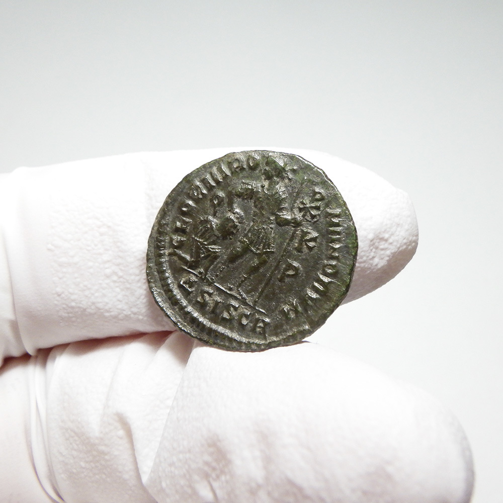 【古代ローマコイン】Gratian（グラティアヌス）クリーニング済 ブロンズコイン 銅貨 フォリス(6gZYVpzCzi)_画像6