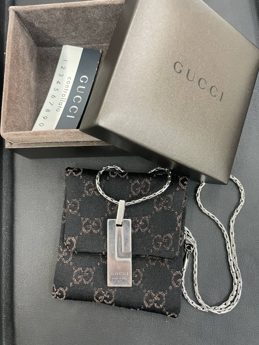 上9359 GUCCI Gモチーフ　ペンダント　ネックレス　箱付き　SV925 イタリア製　グッチ_画像1