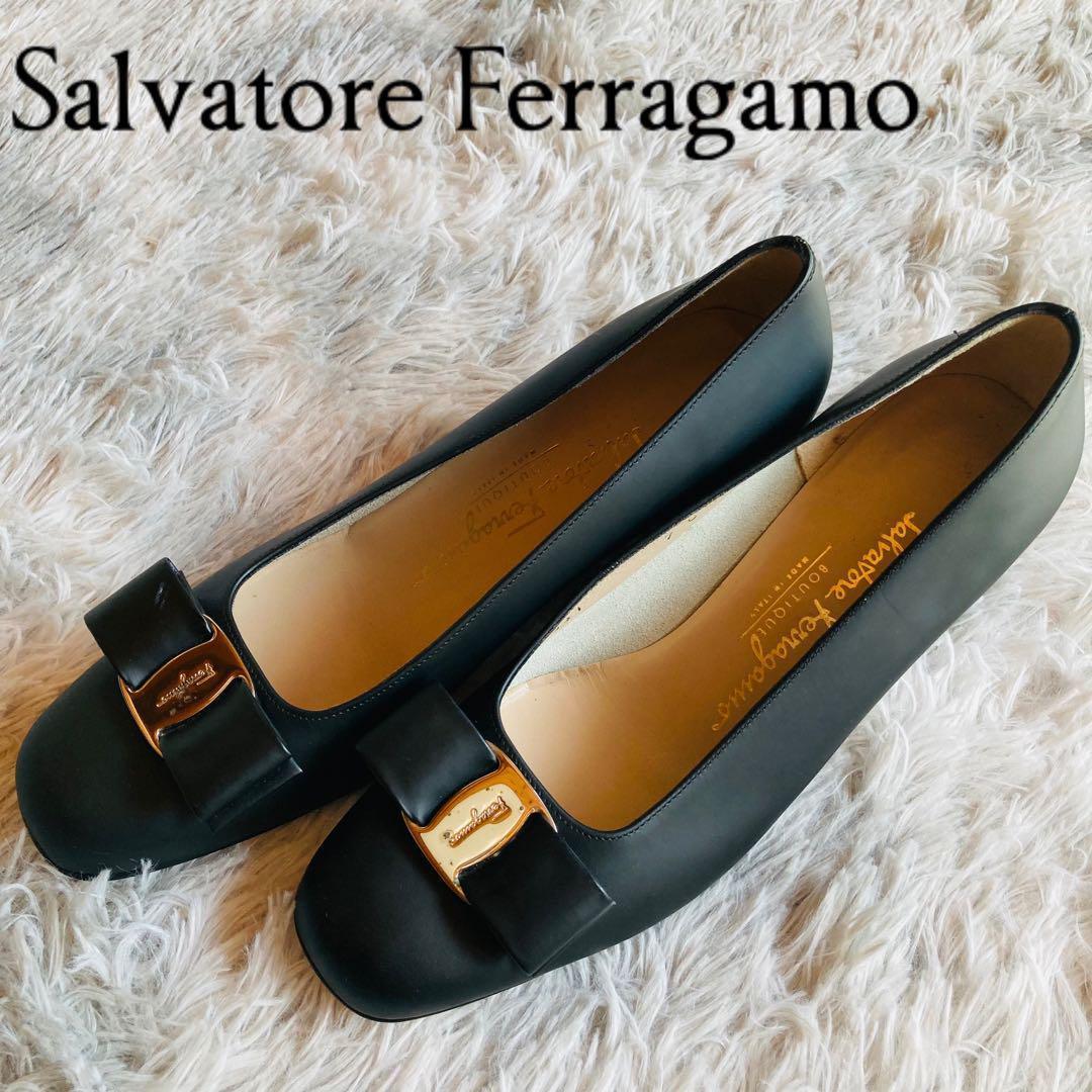 正式的 SalvatoreFerragamo フェラガモ ブラック 24.5㎝ マット ヴァラ