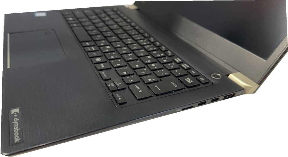 予約販売 良品 8166 超薄ノートPC 13.3型フルHD・Corei5-7300U・8GB