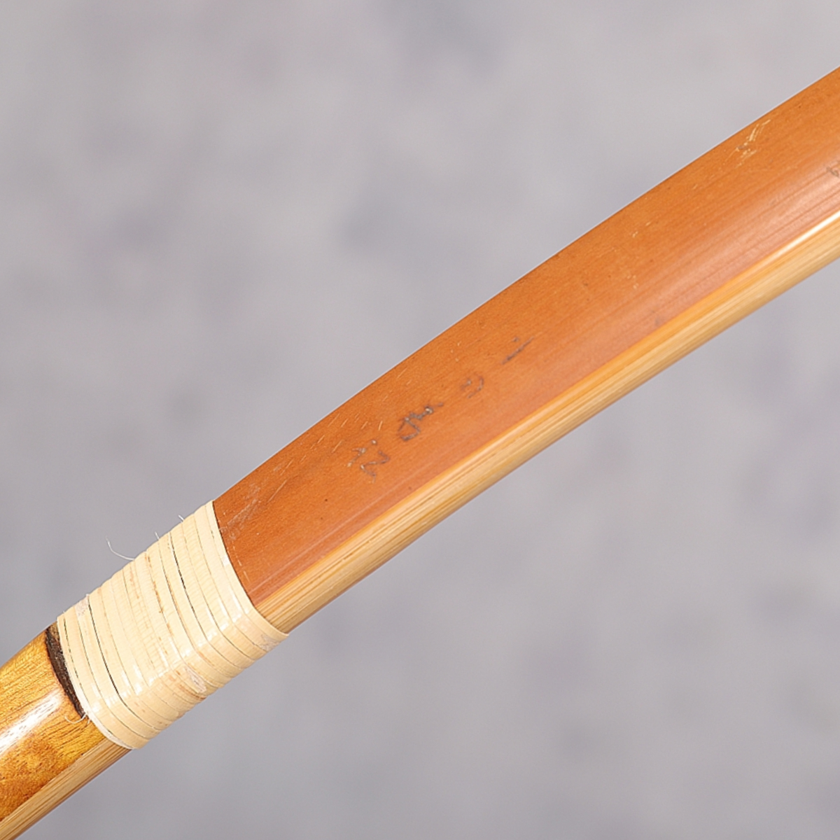 日本最級 弓術 弓道 外竹替え済 四方竹 合成接着 並寸 12.5kg 竹弓