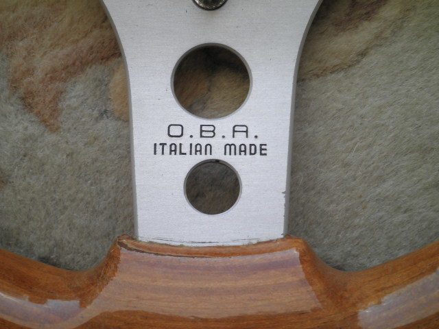 OBA 28 pie wooden steering wheel wooden steering gear 28φ old car / that time thing Italy made mom horn button 