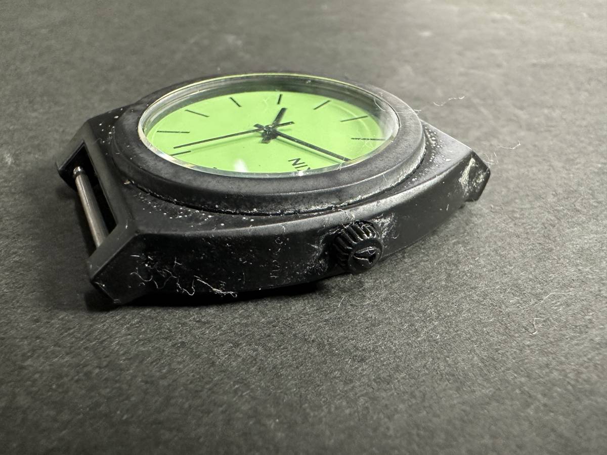 ★コレクター必見！！ NIXON MINIMAL THE TIME TELLER P ニクソン ビンテージ クオーツ 腕時計 ブラック ベルト無し 時計 部品 Tu082911の画像4