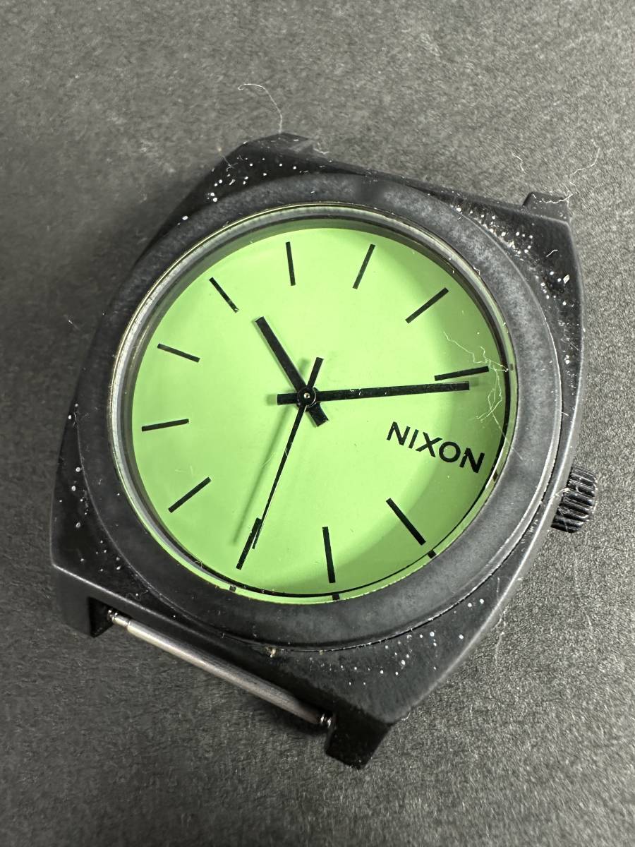 ★コレクター必見！！ NIXON MINIMAL THE TIME TELLER P ニクソン ビンテージ クオーツ 腕時計 ブラック ベルト無し 時計 部品 Tu082911の画像1