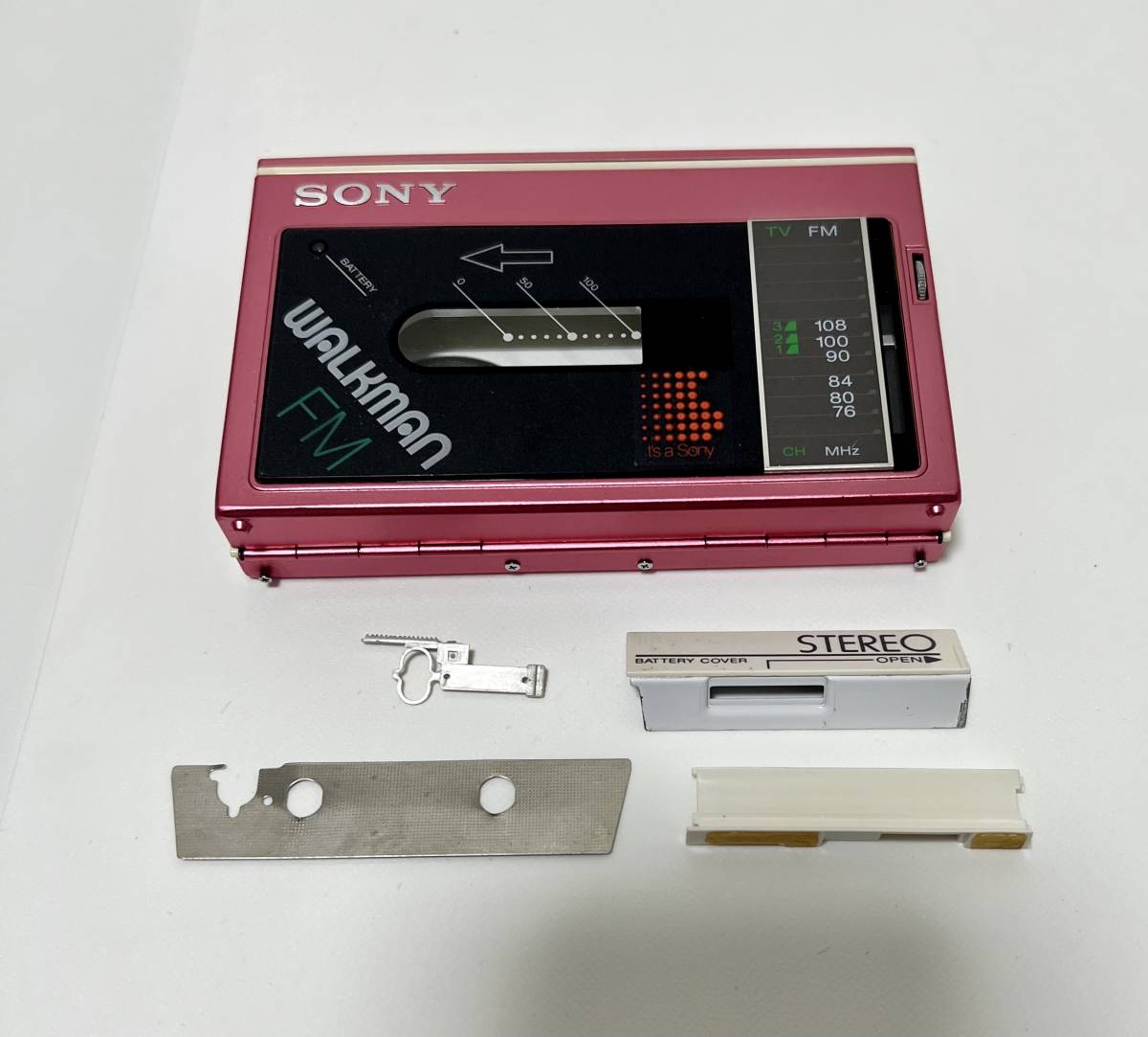  junk SONY Sony Walkman WALKMAN WM-F20 pink made in Japan cassette player 