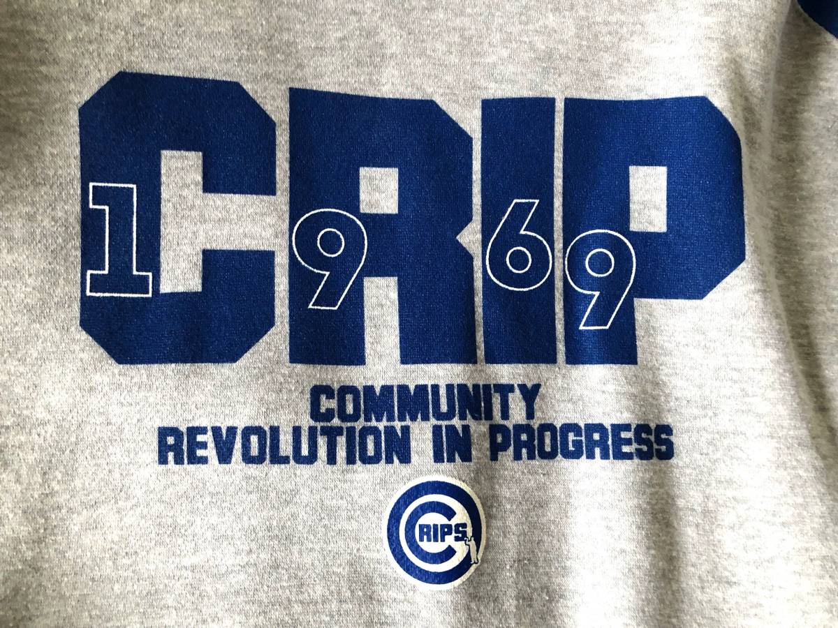 AUTHENTIC CRIP WEAR（Community Revolution In Progress) CRIPS　青ギャング　パーカー(フーディ）　希少　中古品　美品_画像2
