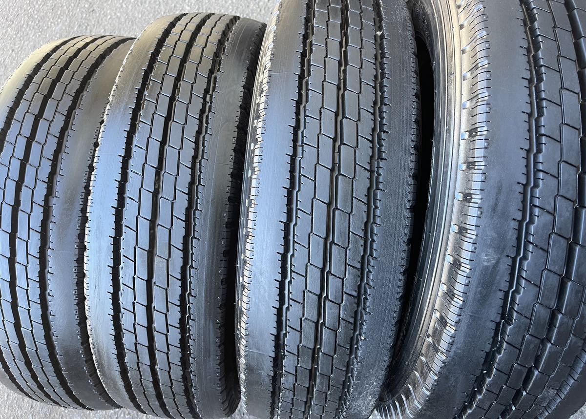 1.5t,2t トラック用　タイヤ　　トーヨー DELVEX M134 195/75R15 109/107L LT 2022年製　4本セット_画像1