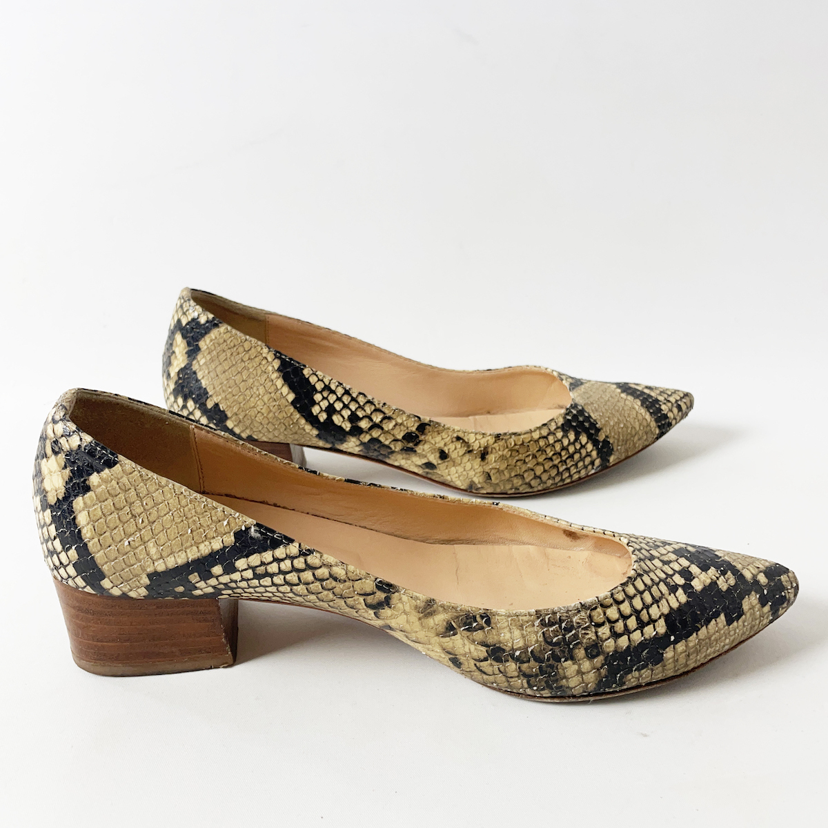 FABIO RUSCONI Italy bookbinding leather python print leather low heel pumps beige total pattern po Inte dotu. fabio rusko-ni24cm 37