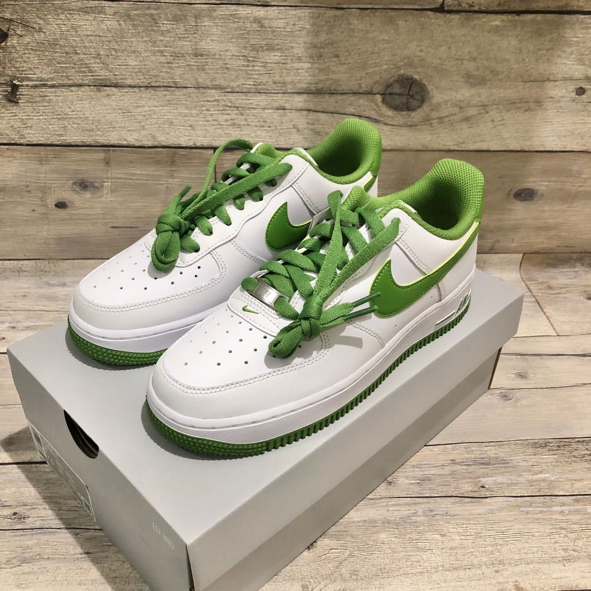 新品24cm】NIKE WMNS AIR FORCE 1 ´07 エアフォース 1 ホワイト