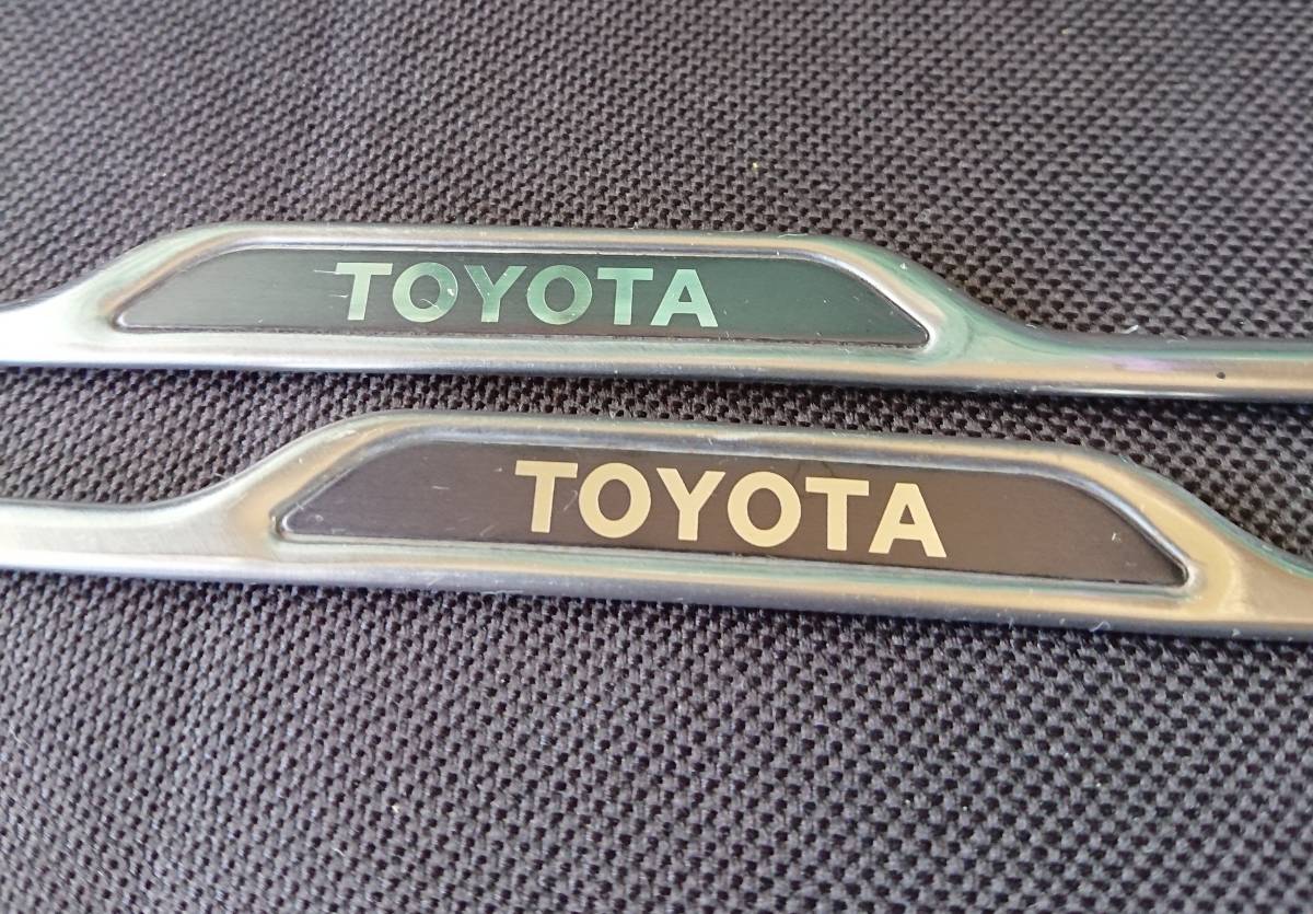  Toyota рамка для номера W-2616