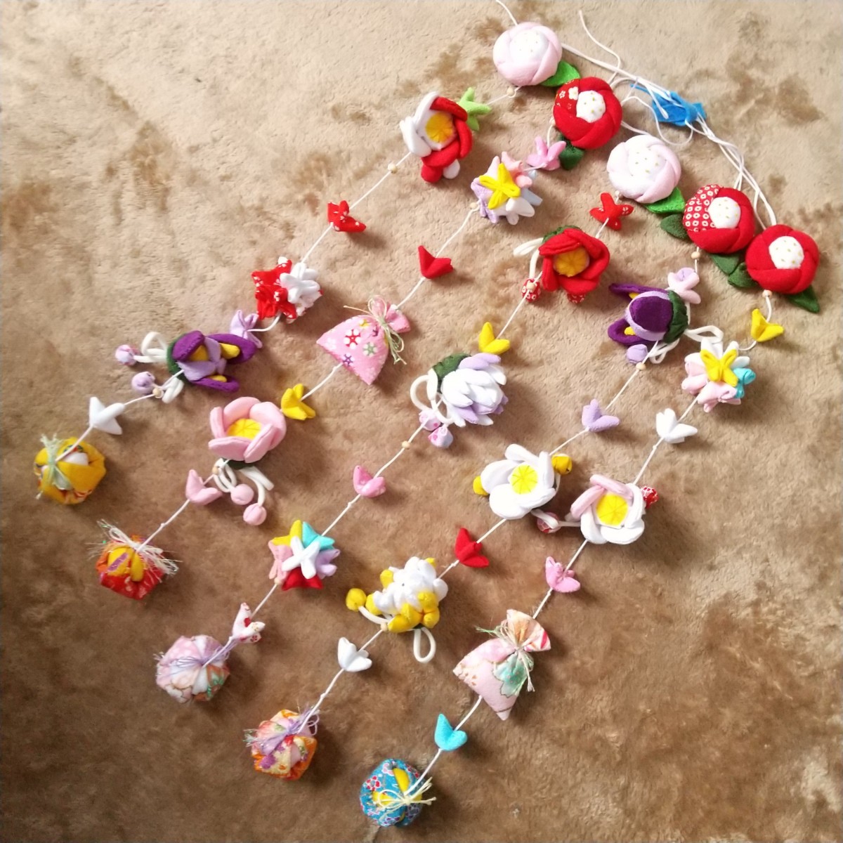 ハンドメイド 60cm5本 吊るし飾り 吊るし雛 さげもん ちりめん ハンドメイド 60cm5本 吊るし飾り 吊るし雛 さげもん ちりめん