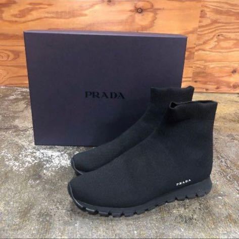 話題の人気 PRADA プラダ ソックススニーカー ハイ オールブラック