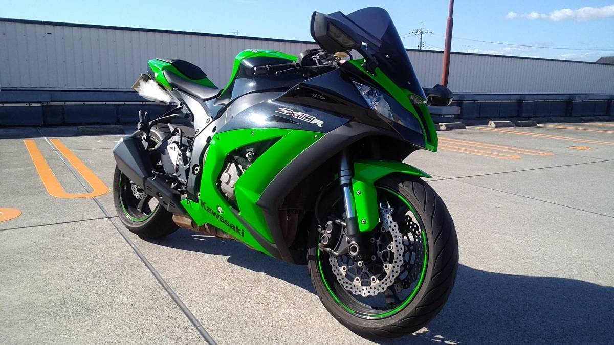 車検付けて業販価格下げました(涙)☆超速Kawasaki NinjaZX 車検付けて業販価格下げました(涙)☆超速Kawasaki NinjaZX