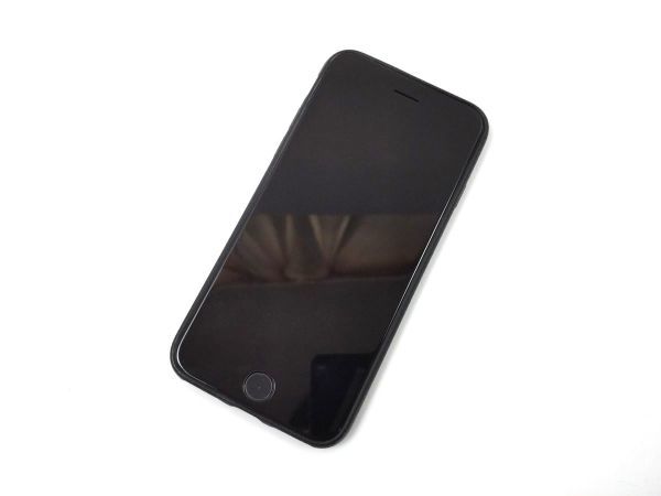 iPhone 7/8 レザー風 シンプル ソフトカバー ケース 薄型 シンプル TPU ブラックの画像2