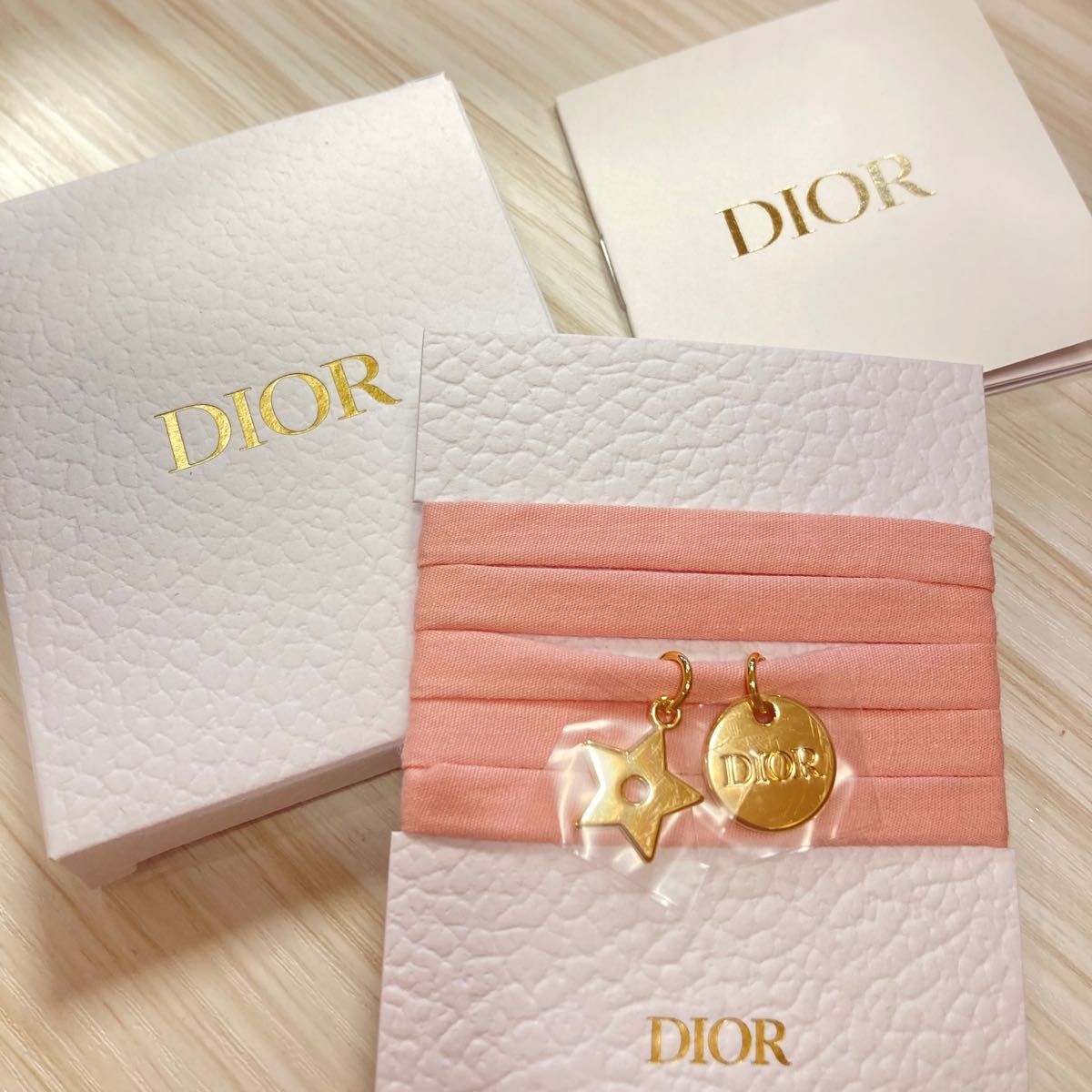 9/25 値下げしました　Christian Dior クリスチャン・ディオール　Dior ブレスレット チョーカー ノベルティ