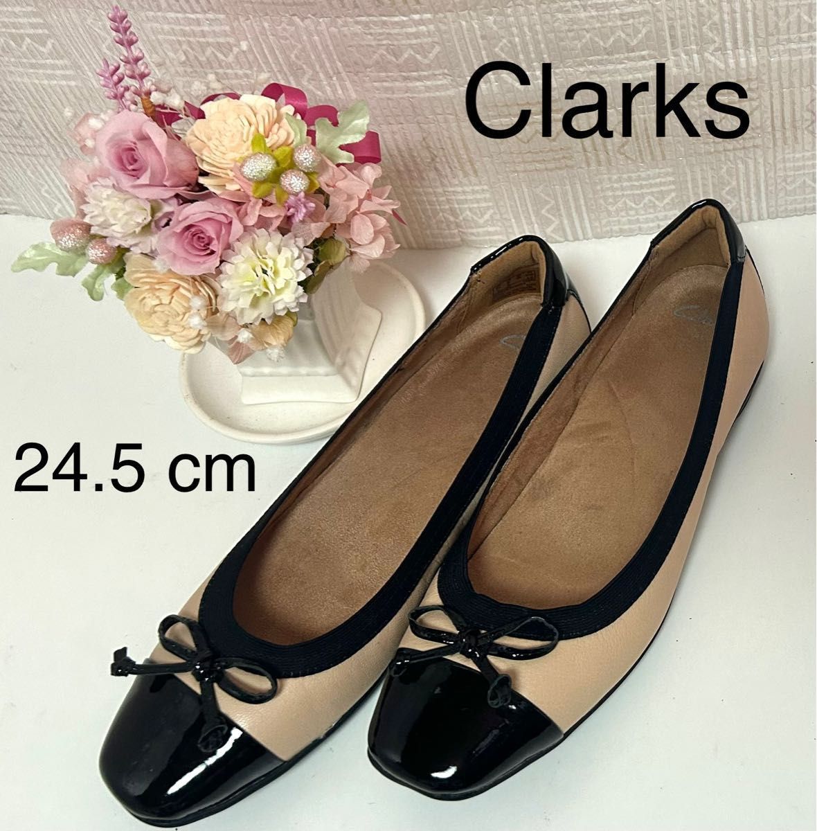 【美品】 Clarks クラークス フラットシューズ バレエシューズ リボン バイカラー レザー エナメル 24.5cm