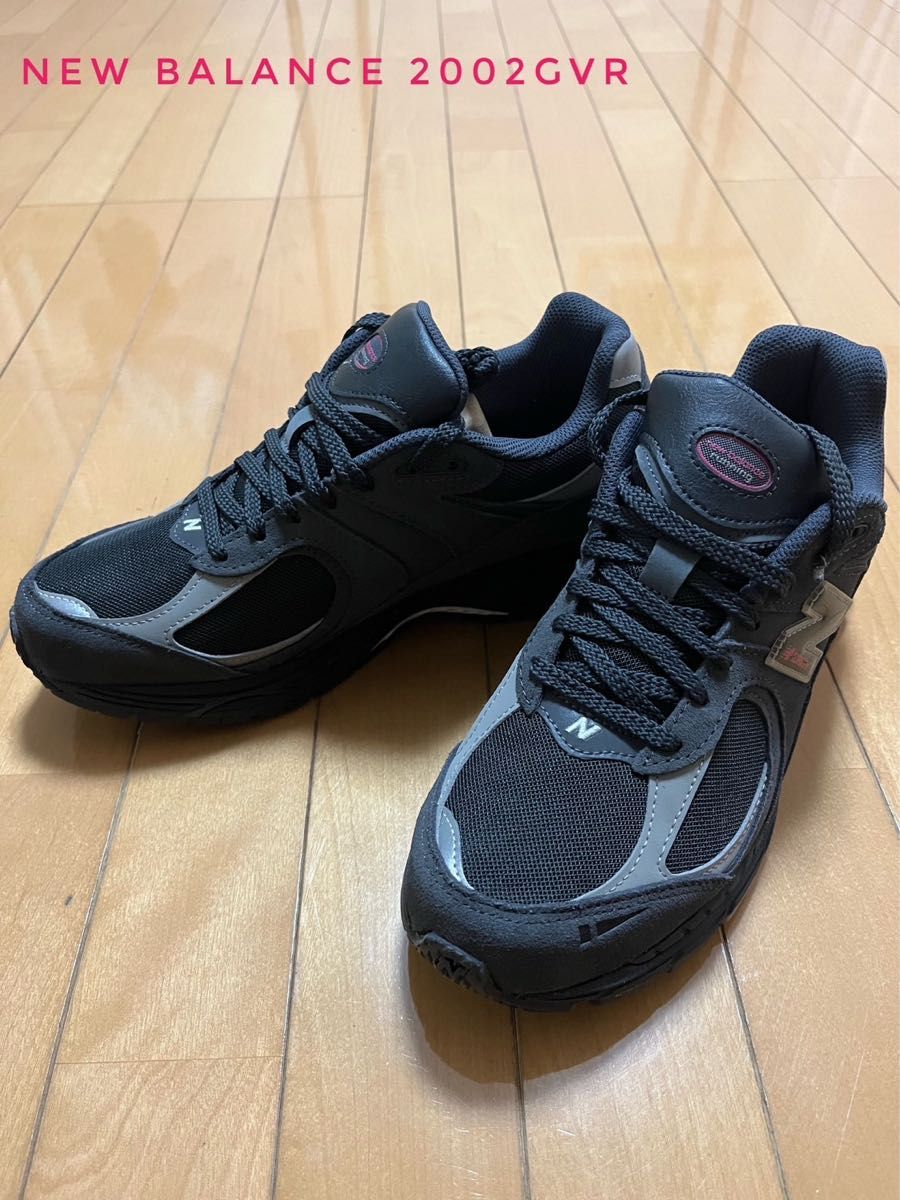 新品未使用品 定価24 000 NEW BALANCEニューバランス M2002RGV 27 5