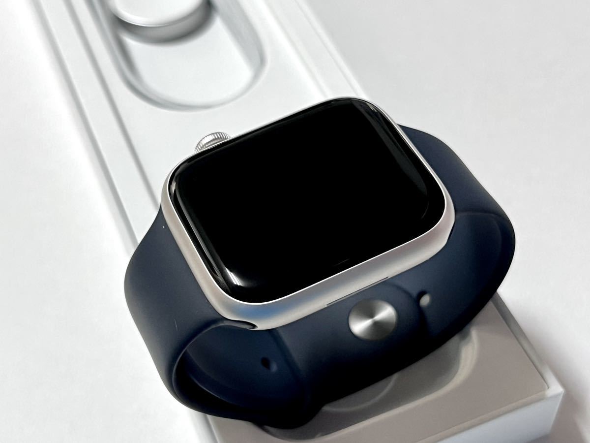 美品 バッテリー100% Apple Watch Series 8 45mm アップル 美品 バッテリー100% Apple Watch Series 8 45mm アップル